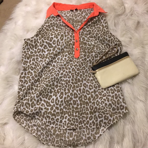 HeartSoul Tops - EUC leopard sleeveless top